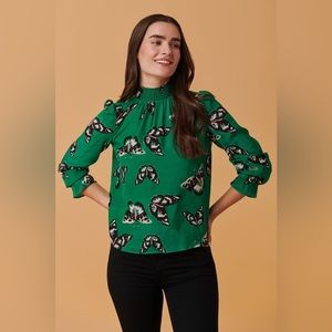 Tucker NYC Stella Top
Sweet Green Butterflies